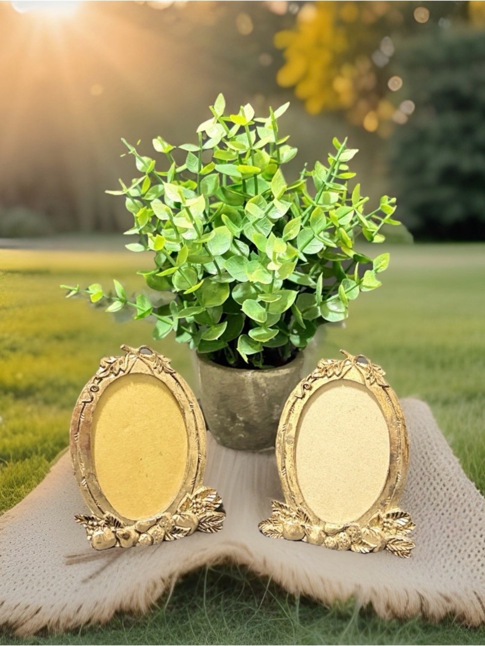 Vtg Gold Ornate Miniature 4" Oval Picture Frames Fruit Leaf Set of 2 Tabletop